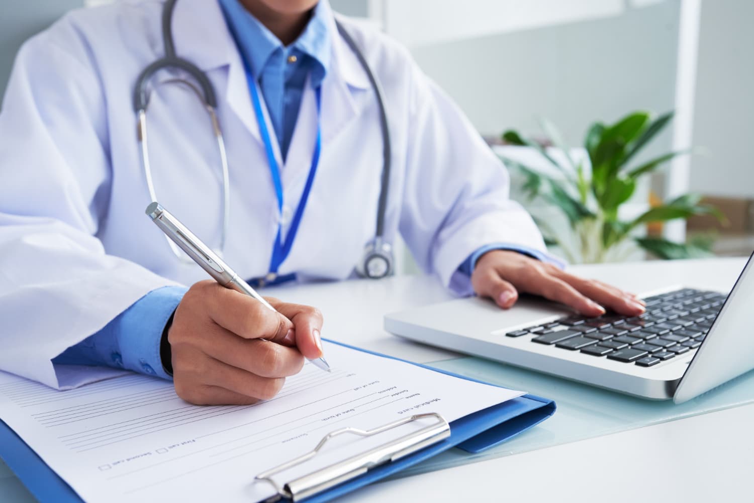 Pharmacist providing clinical pharmacy care